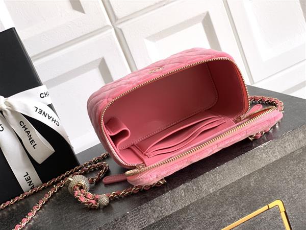 2026127215530949 600